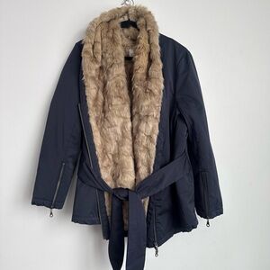 Halston Heritage Women's navy blue Jacket with Faux Fur Trim and interior